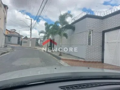 Lote/Terreno com 1 Quarto à venda, 900m² no Centro, Contagem