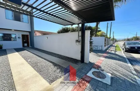 Sobrado com 2 Quartos à venda, 91m² no Vila Nova, Joinville