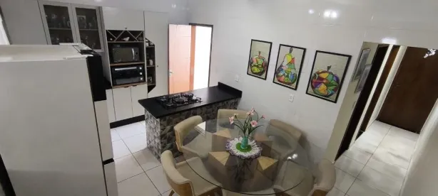 Casa com 3 Quartos à venda, 300m² no Residencial Estoril, Taubaté
