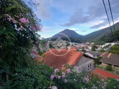 Casa com 3 Quartos à venda, 60m² no Bom Retiro, Teresópolis