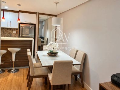 Apartamento com 2 Quartos à venda, 58m² no Vila Santa Terezinha, Carapicuíba