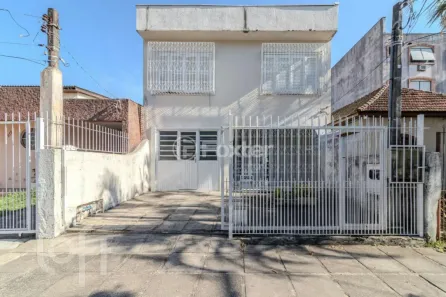 Casa com 4 Quartos à venda, 325m² no Partenon, Porto Alegre