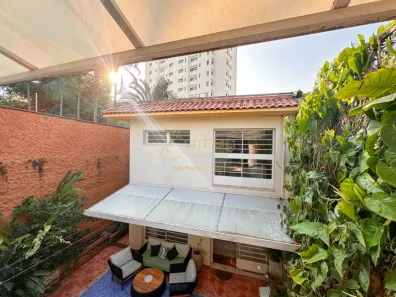 Casa com 3 Quartos à venda, 220m² no Brooklin Paulista, São Paulo