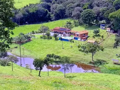 Fazenda/Sítio com 4 Quartos à venda, 420000m² no Área Rural de Pedro Leopoldo, Pedro Leopoldo