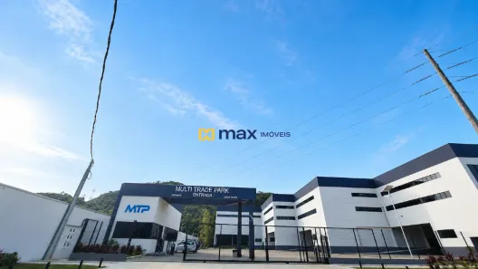 Galpão/Depósito/Armazém à venda, 2626m² no Canhanduba, Itajaí