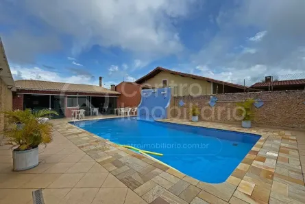 Casa com 3 Quartos à venda, 433m² no Jardim Imperador, Peruíbe