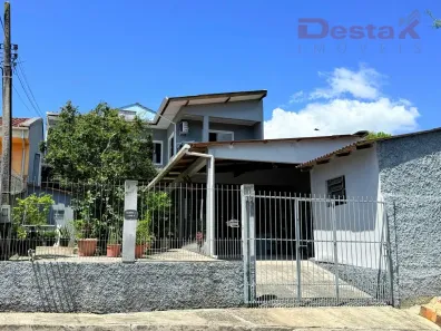 Casa com 3 Quartos à venda, 98m² no Forquilhas, São José