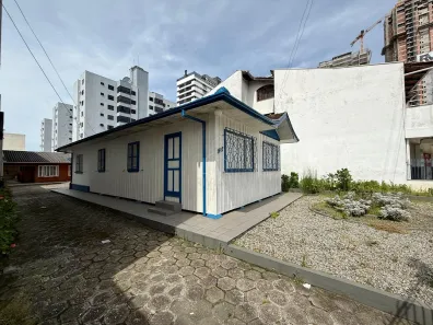 Casa com 3 Quartos para alugar, 110m² no Fazenda, Itajaí
