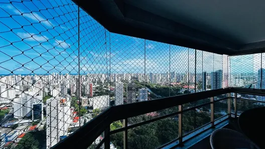 Apartamento com 4 Quartos à venda, 220m² no Jaqueira, Recife