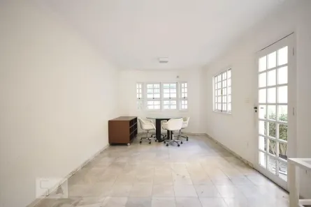 Casa de Condomínio com 3 Quartos à venda, 180m² no Paraíso do Morumbi, São Paulo