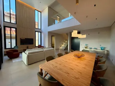Casa de Condomínio com 3 Quartos à venda, 350m² no Nova Uberlândia, Uberlândia