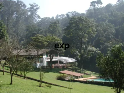 Fazenda/Sítio com 8 Quartos à venda, 600m² no Condomínio Iolanda, Taboão da Serra