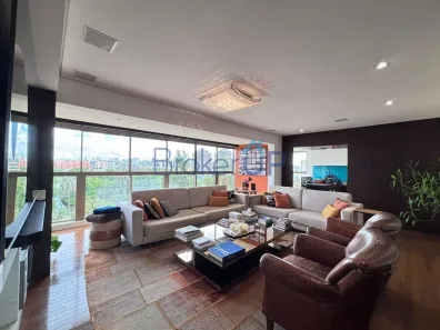Apartamento com 3 Quartos à venda, 223m² no Jardim Europa, Porto Alegre