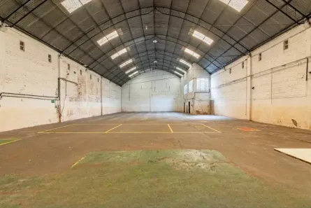 Galpão/Depósito/Armazém para alugar, 600m² no Navegantes, Porto Alegre