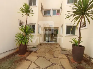Apartamento com 3 Quartos para alugar, 72m² no Tubalina, Uberlândia