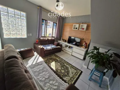 Casa com 3 Quartos à venda, 174m² no Forquilhas, São José