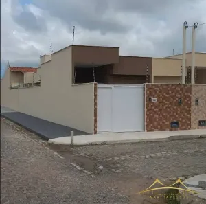Casa com 2 Quartos à venda, 71m² no Emaús, Parnamirim