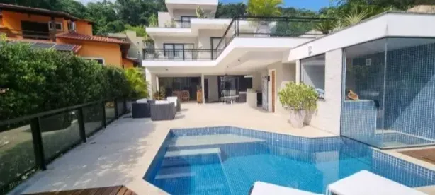 Casa de Condomínio com 6 Quartos à venda, 450m² no Engenho do Mato, Niterói