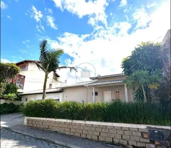 Casa com 3 Quartos para alugar, 200m² no Morro da Bina, Biguaçu