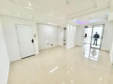 Apartamento com 3 Quartos para alugar, 83m² no Roçado, São José