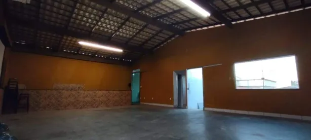 Casa com 3 Quartos à venda, 140m² no Santa Helena (Barreiro), Belo Horizonte