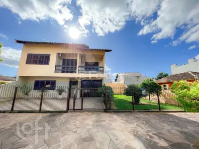 Casa com 3 Quartos à venda, 200m² no Fátima, Canoas
