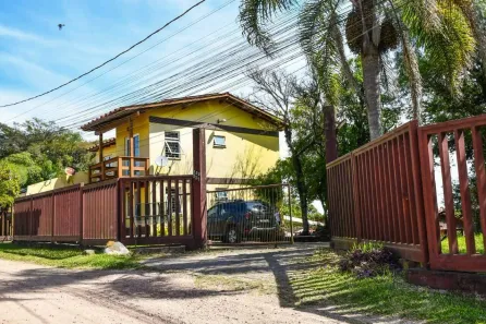 Fazenda/Sítio com 3 Quartos à venda, 13000m² no Lomba do Pinheiro, Porto Alegre