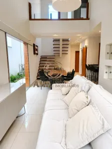 Sobrado com 3 Quartos para alugar, 250m² no Loteamento Villa Branca, Jacareí