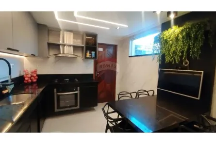 Casa com 6 Quartos à venda, 253m² no Luzia, Aracaju
