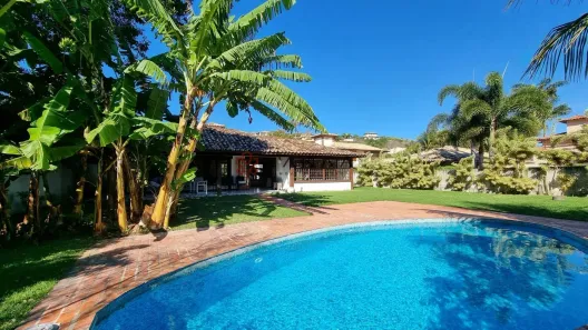 Casa de Condomínio com 4 Quartos à venda, 350m² no Ferradurinha, Armação dos Búzios
