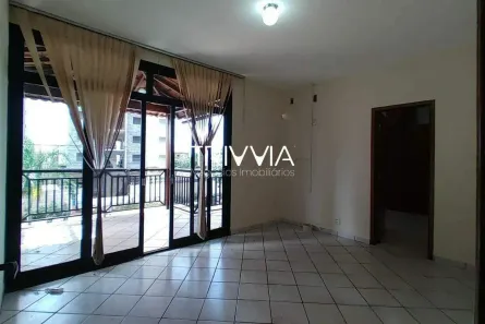 Casa com 5 Quartos para alugar, 260m² no Tubalina, Uberlândia