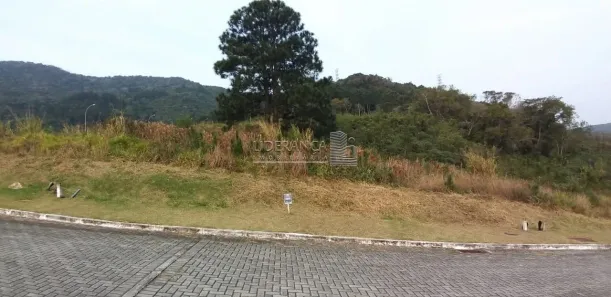 Lote/Terreno à venda, 525m² no Itacorubi, Florianópolis