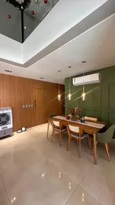Casa de Condomínio com 3 Quartos para alugar, 250m² no Uruguai, Teresina