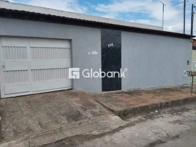 Casa com 3 Quartos à venda, 100m² no Antônio Pimenta, Montes Claros