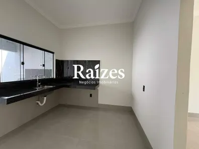 Casa com 3 Quartos à venda, 120m² no Laranjeiras, Uberlândia