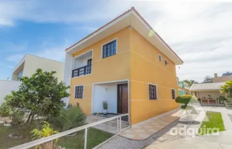 Sobrado com 3 Quartos à venda, 263m² no Uvaranas, Ponta Grossa