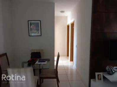Apartamento com 3 Quartos à venda, 62m² no Jardim Holanda, Uberlândia