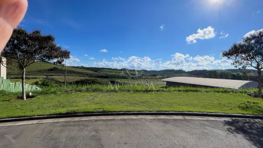Lote/Terreno à venda, 651m² no São Pedro, Juiz de Fora