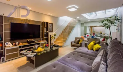 Sobrado com 2 Quartos para venda ou aluguel, 220m² no Ipiranga, São Paulo