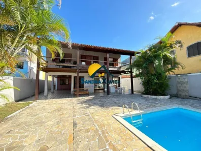 Casa com 4 Quartos à venda, 250m² no Garatucaia, Angra dos Reis