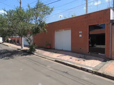 Casa com 3 Quartos à venda, 213m² no Jardim Califórnia, Piracicaba