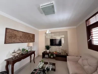 Casa com 3 Quartos à venda, 240m² no Barro Vermelho, Natal