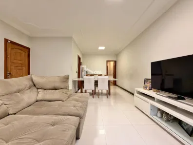 Casa com 3 Quartos à venda, 212m² no São João Batista (Venda Nova), Belo Horizonte
