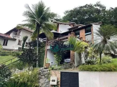 Casa de Condomínio com 4 Quartos à venda, 378m² no Piratininga, Niterói