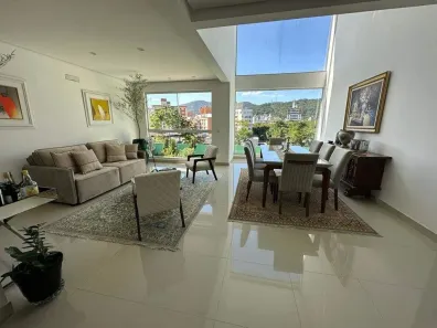 Casa com 4 Quartos à venda, 290m² no Córrego Grande, Florianópolis