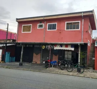 Sobrado com 2 Quartos à venda, 200m² no Jardim Gurilândia, Taubaté