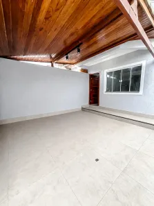 Casa com 3 Quartos para alugar, 144m² no Lagoa, Macaé