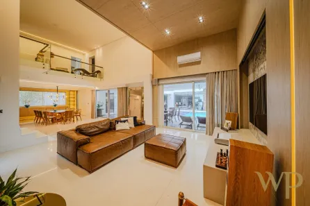 Casa de Condomínio com 4 Quartos à venda, 870m² no América, Joinville