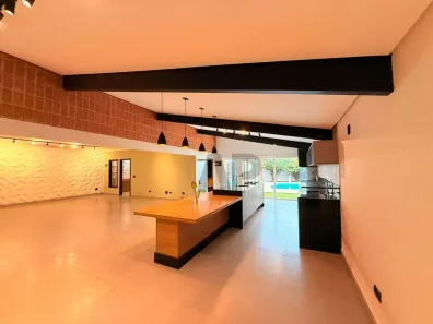 Casa de Condomínio com 3 Quartos para alugar, 292m² no Centro, Itu