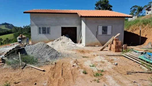 Fazenda/Sítio com 3 Quartos à venda, 1875m² no , Paraibuna